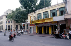 Una de las calles prximas a la pera de Hanoi