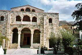 La iglesia de Ekatondapyliani fue edificada sobre el siglo VI d.C.